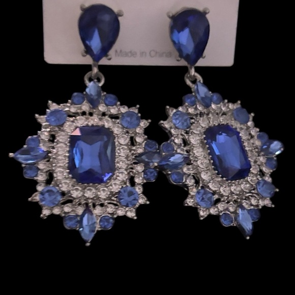 Vintage Fashion Jewelry - Blue and Silver Crystal Earrings